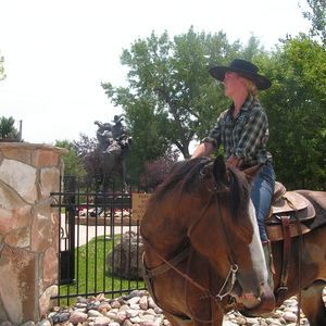 Meet your Posher, Katrina